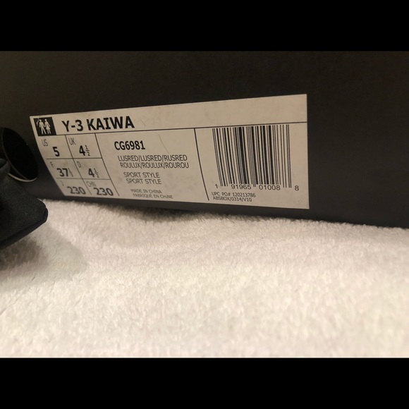 Y-3 Women Sneakers (Kaiwa) - Picture 3 of 6